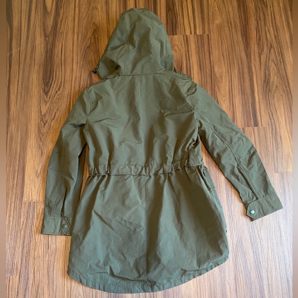 Knee Length Hooded rain coat - Picture 2 of 2
